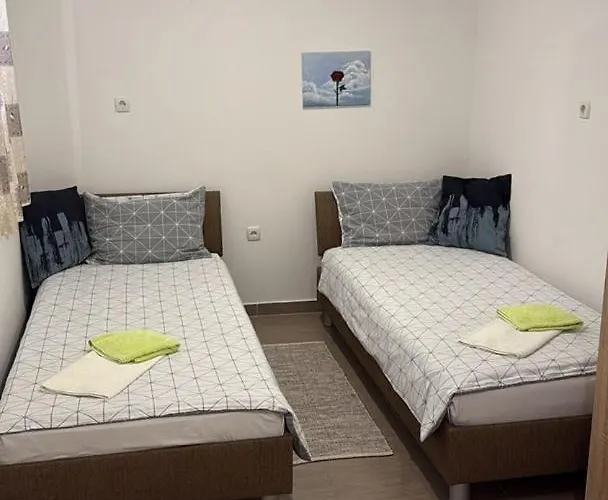 With A - C In Malinska-insel Krk 54690 Appartamento